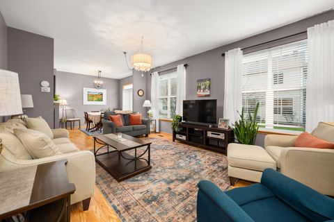 Tiny photo for 1531 Legacy Drive #4, DeKalb, IL 60115 (MLS # 12610109)