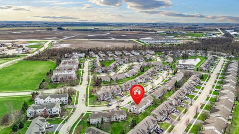 Tiny photo for 1531 Legacy Drive #4, DeKalb, IL 60115 (MLS # 12610109)