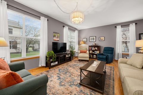 Tiny photo for 1531 Legacy Drive #4, DeKalb, IL 60115 (MLS # 12610109)