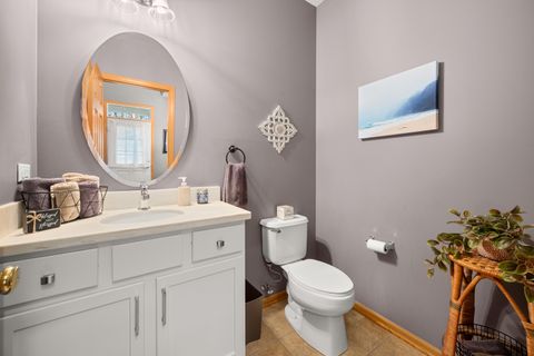 Tiny photo for 1531 Legacy Drive #4, DeKalb, IL 60115 (MLS # 12610109)