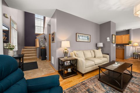 Tiny photo for 1531 Legacy Drive #4, DeKalb, IL 60115 (MLS # 12610109)