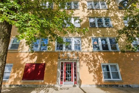 Photo of 3222 W Berteau Avenue #2, Chicago, IL 60618 (MLS # 12512355)