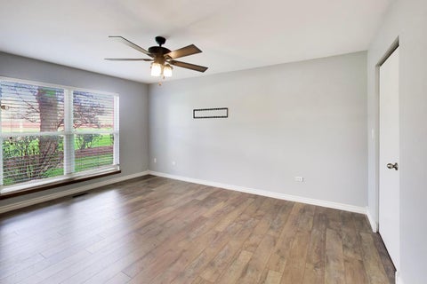 Tiny photo for 317 E Tall Oaks Lane, Itasca, IL 60143 (MLS # 12761679)