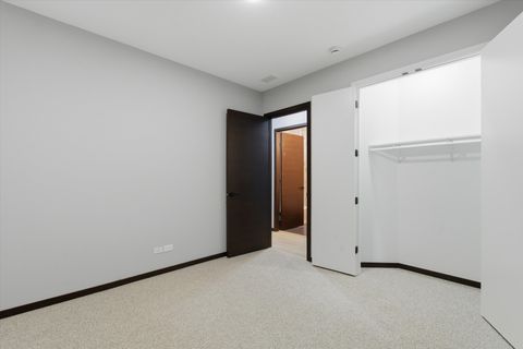 Tiny photo for 5830 N Lincoln Avenue #1E, Chicago, IL 60659 (MLS # 12615147)