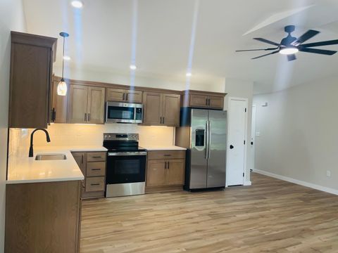 Tiny photo for 1501 B N Russell Street, Marion, IL 62959 (MLS # 12677277)