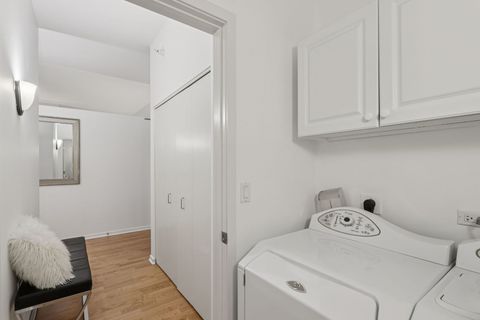 Tiny photo for 807 Davis Street #403, Evanston, IL 60201 (MLS # 12517418)
