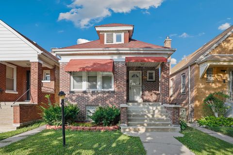 8810 S Racine Avenue Chicago IL 60620