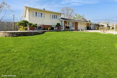 565 Flagstaff Lane Hoffman Estates IL 60169