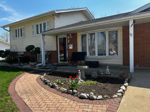 565 Flagstaff Lane Hoffman Estates IL 60169