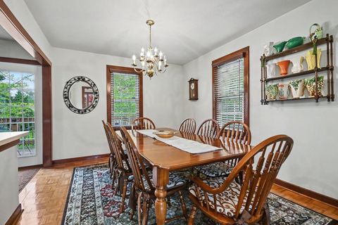 Tiny photo for 6433 W 82nd Street, Burbank, IL 60459 (MLS # 12636614)