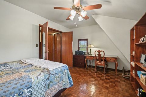 Tiny photo for 6433 W 82nd Street, Burbank, IL 60459 (MLS # 12636614)