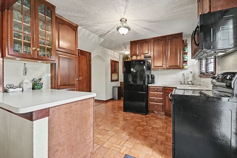 Tiny photo for 6433 W 82nd Street, Burbank, IL 60459 (MLS # 12636614)