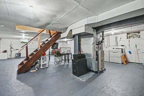 Tiny photo for 6433 W 82nd Street, Burbank, IL 60459 (MLS # 12636614)