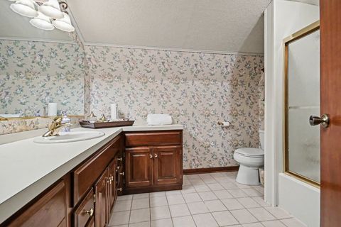 Tiny photo for 6433 W 82nd Street, Burbank, IL 60459 (MLS # 12636614)