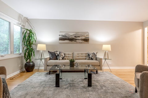 Tiny photo for 216 Valley View Court, Wilmette, IL 60091 (MLS # 12763572)
