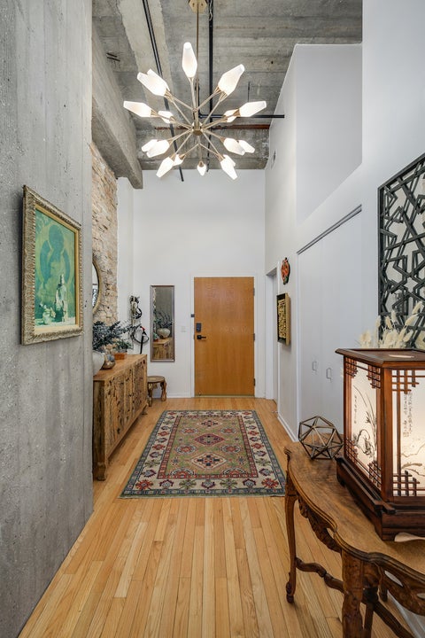 Tiny photo for 360 W Illinois Street #2F, Chicago, IL 60654 (MLS # 12753999)