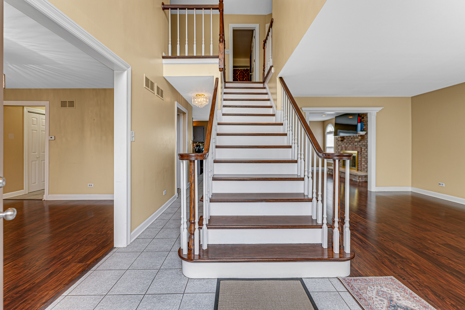 17739 Peacock Lane