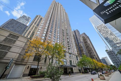 Photo of 401 E ONTARIO Street #1304, Chicago, IL 60611 (MLS # 12647527)