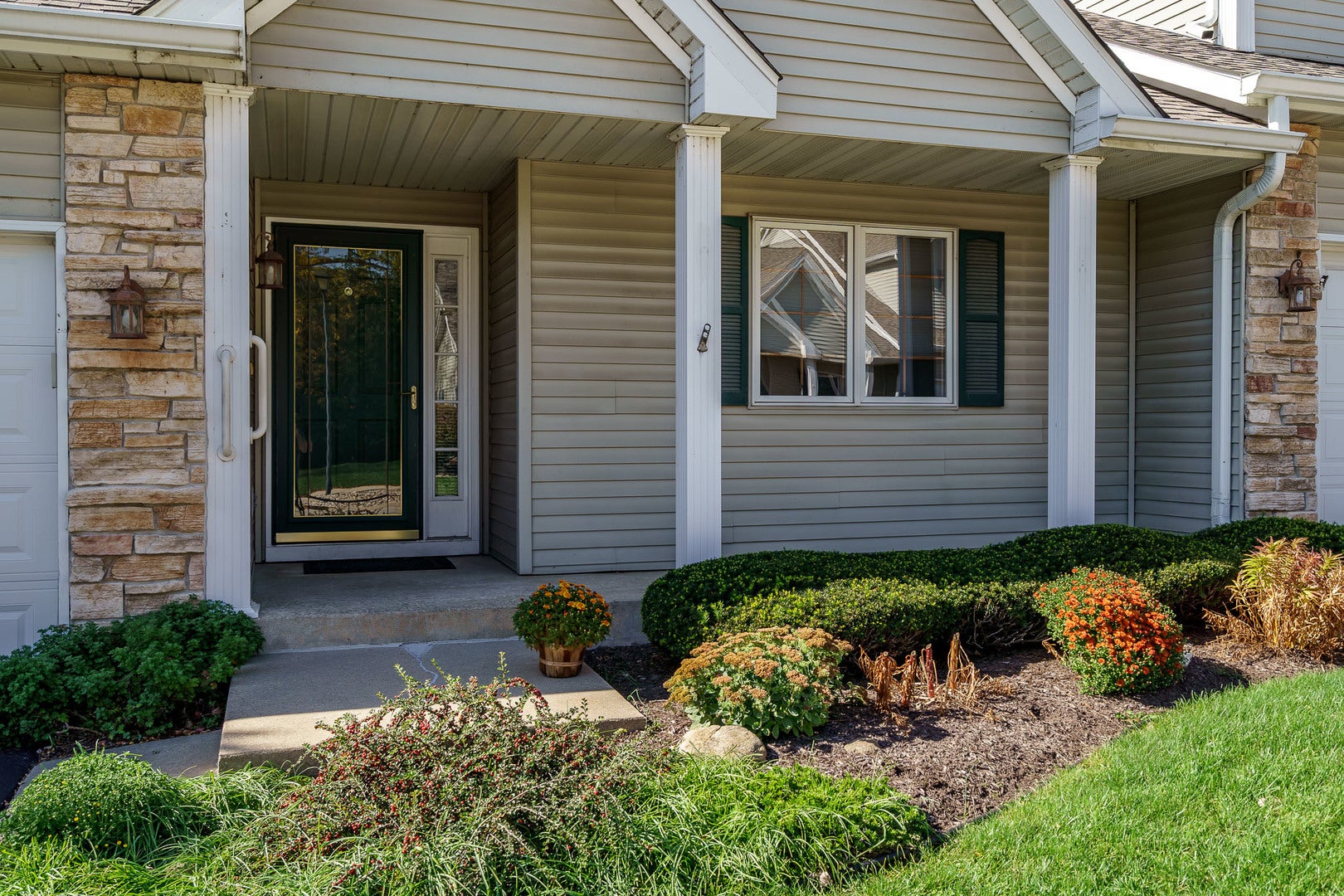 4126 RIVERWOOD 0