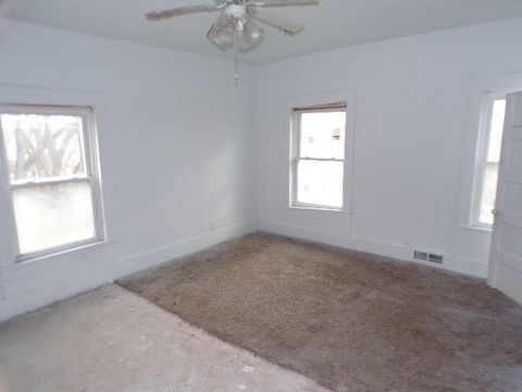 Tiny photo for 1827 Hershey Avenue, Muscatine, IA 52761 (MLS # 12577660)