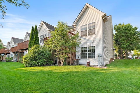 Tiny photo for 944 VIEWPOINT Drive, Lake In The Hills, IL 60156 (MLS # 12717803)