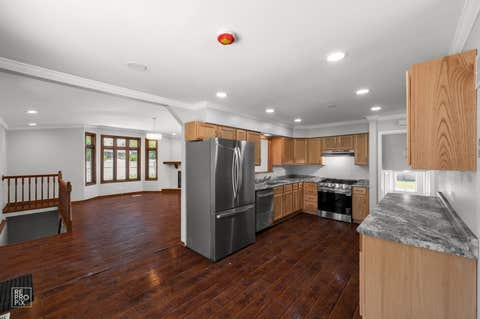 Tiny photo for 14825 Parkside Avenue, Oak Forest, IL 60452 (MLS # 12738178)