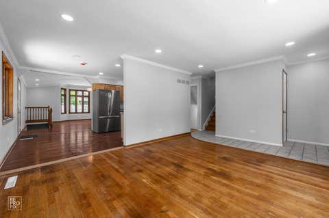 Tiny photo for 14825 Parkside Avenue, Oak Forest, IL 60452 (MLS # 12738178)