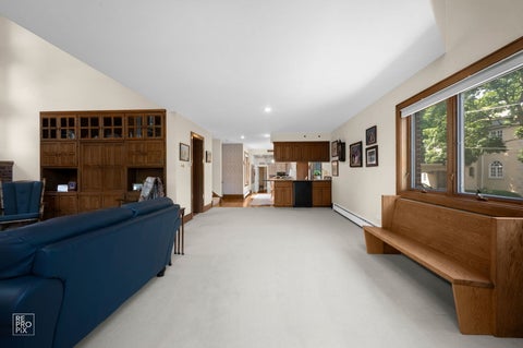 Tiny photo for 433 S Hill Avenue, Elmhurst, IL 60126 (MLS # 12741626)