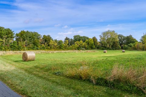 Tiny photo for 8551-8589 Rote Road, Rockford, IL 61107 (MLS # 12487621)