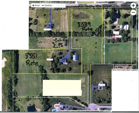 Tiny photo for 8551-8589 Rote Road, Rockford, IL 61107 (MLS # 12487621)