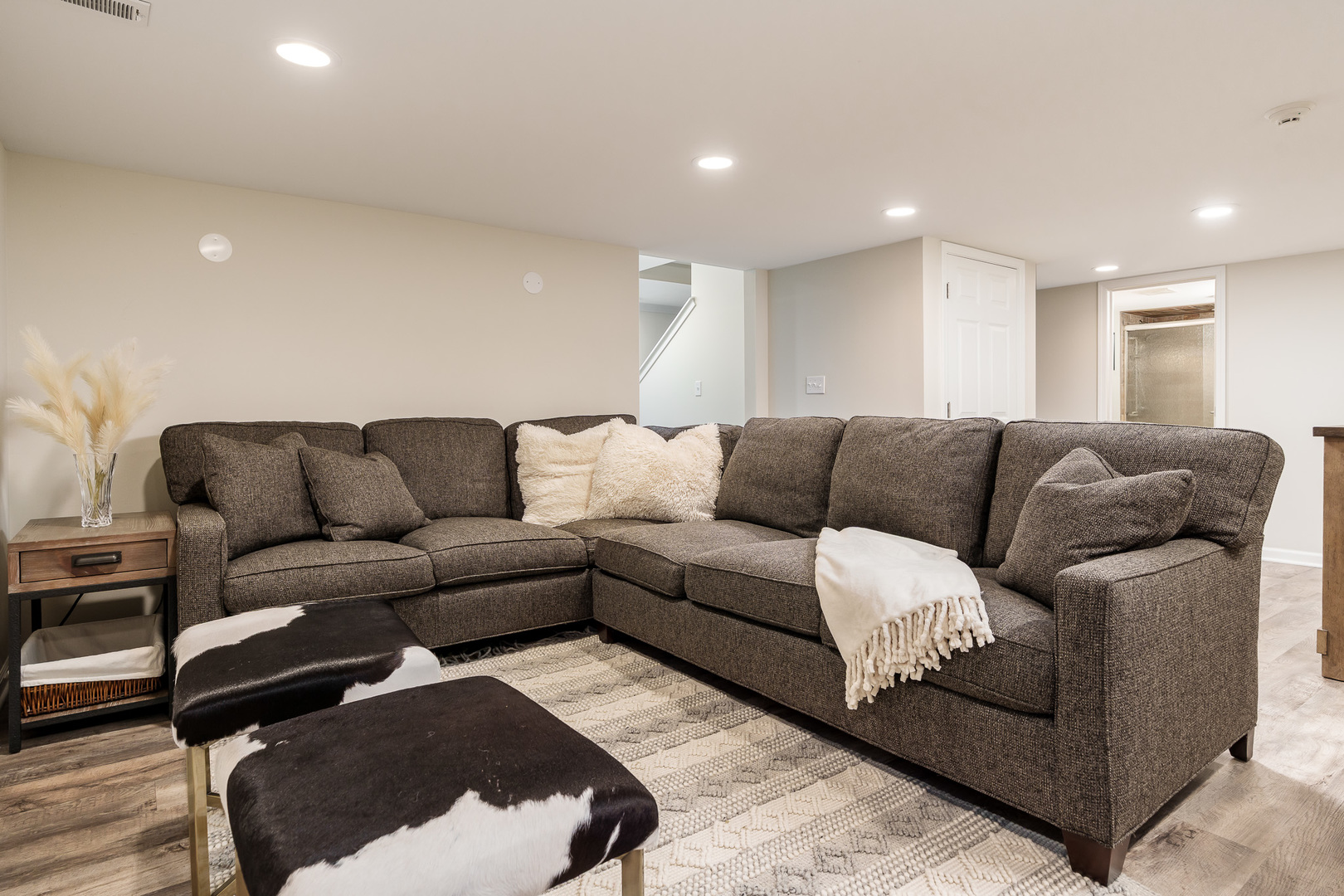 Rockford, Illinois 61107, United States, 4 Bedrooms Bedrooms, ,4 BathroomsBathrooms,Residential,Active,222730