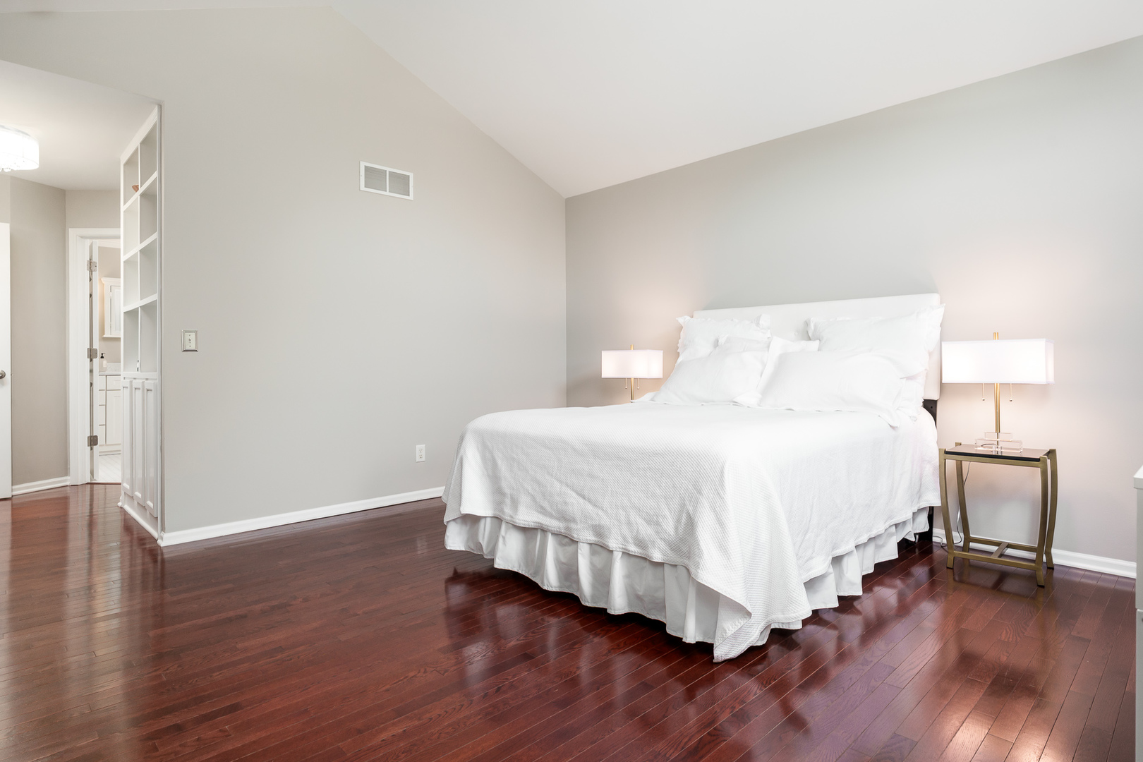 Rockford, Illinois 61107, United States, 4 Bedrooms Bedrooms, ,4 BathroomsBathrooms,Residential,Active,222730