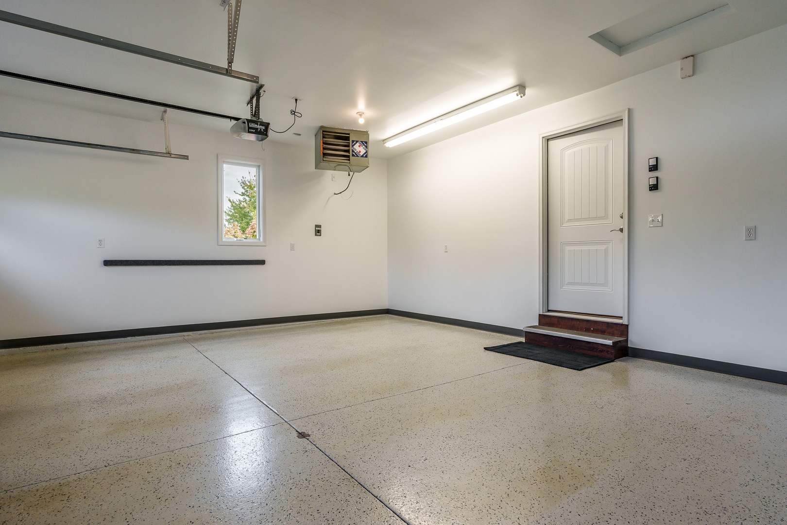 Rockford, Illinois 61107, United States, 4 Bedrooms Bedrooms, ,4 BathroomsBathrooms,Residential,Active,222730