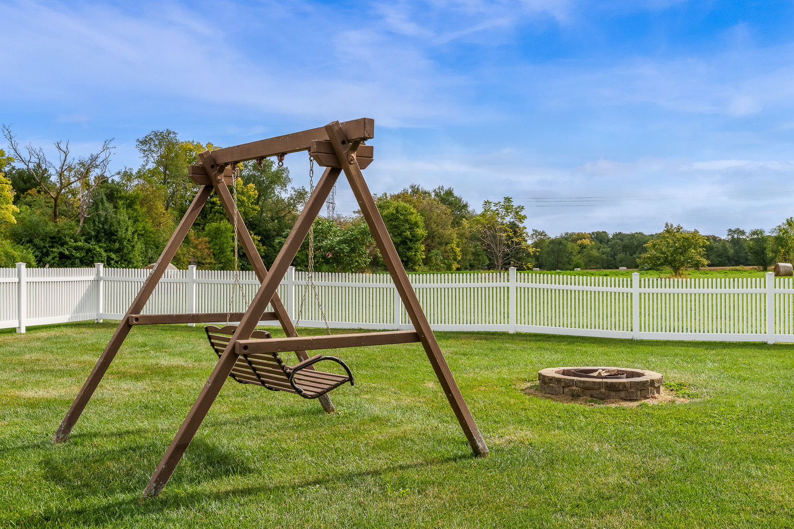 Rockford, Illinois 61107, United States, 4 Bedrooms Bedrooms, ,4 BathroomsBathrooms,Residential,Active,222730