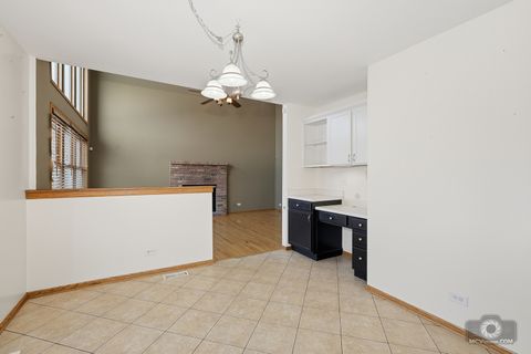 Tiny photo for 1909 Prairie Trail Court, Plainfield, IL 60586 (MLS # 12556220)