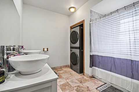 Tiny photo for 7228 39th Street #2W, Lyons, IL 60534 (MLS # 12608696)