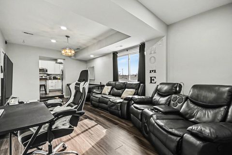 Tiny photo for 7228 39th Street #2W, Lyons, IL 60534 (MLS # 12608696)