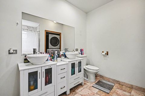 Tiny photo for 7228 39th Street #2W, Lyons, IL 60534 (MLS # 12608696)