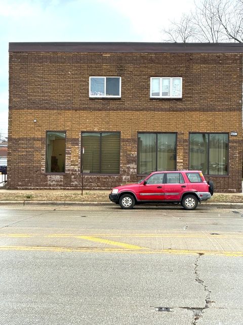 Photo of 7228 39th Street #2W, Lyons, IL 60534 (MLS # 12608696)