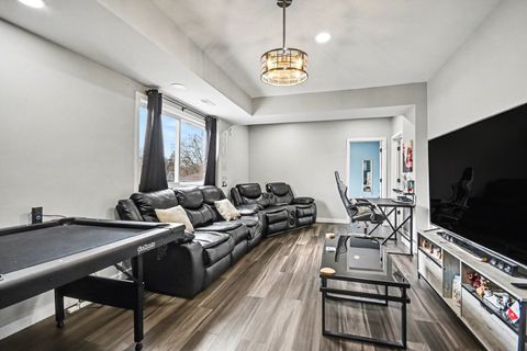 Tiny photo for 7228 39th Street #2W, Lyons, IL 60534 (MLS # 12608696)