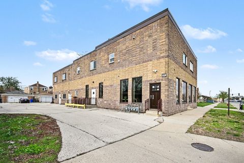 Photo of 7228 39th Street #2W, Lyons, IL 60534 (MLS # 12608696)