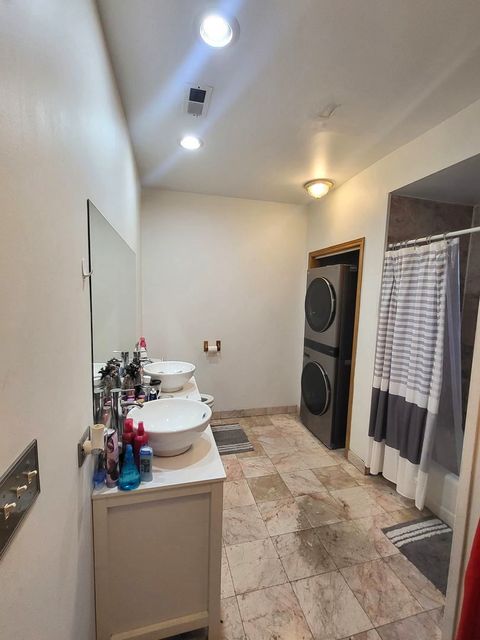 Tiny photo for 7228 39th Street #2W, Lyons, IL 60534 (MLS # 12608696)