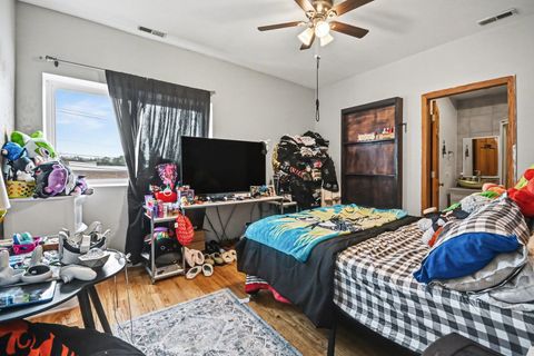 Tiny photo for 7228 39th Street #2W, Lyons, IL 60534 (MLS # 12608696)