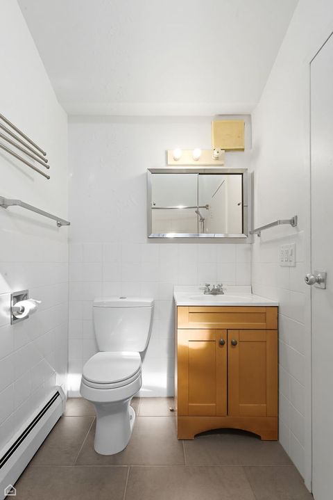 Tiny photo for 1412 E Rochdale Place, Chicago, IL 60615 (MLS # 12486042)