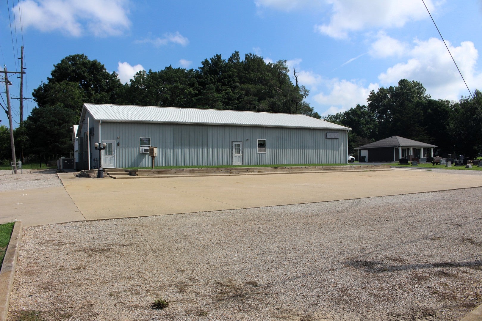 811 E State Highway 54
