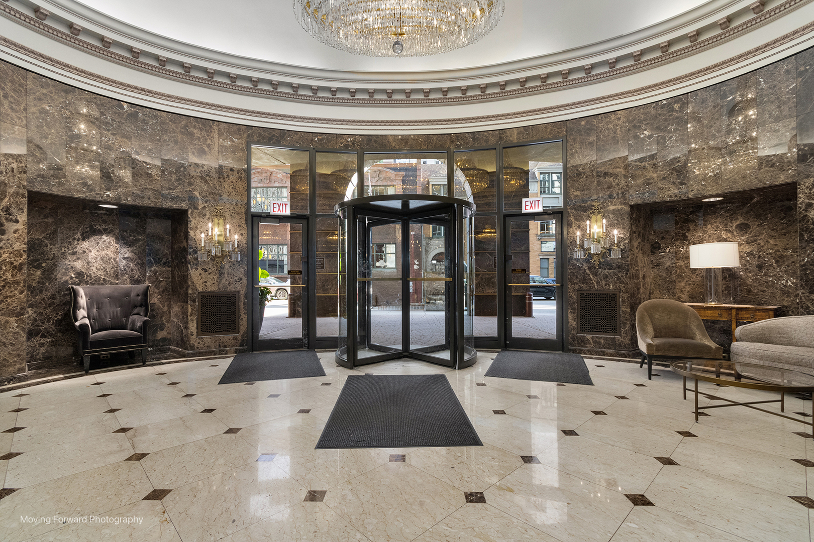 10 E Ontario Street 4806