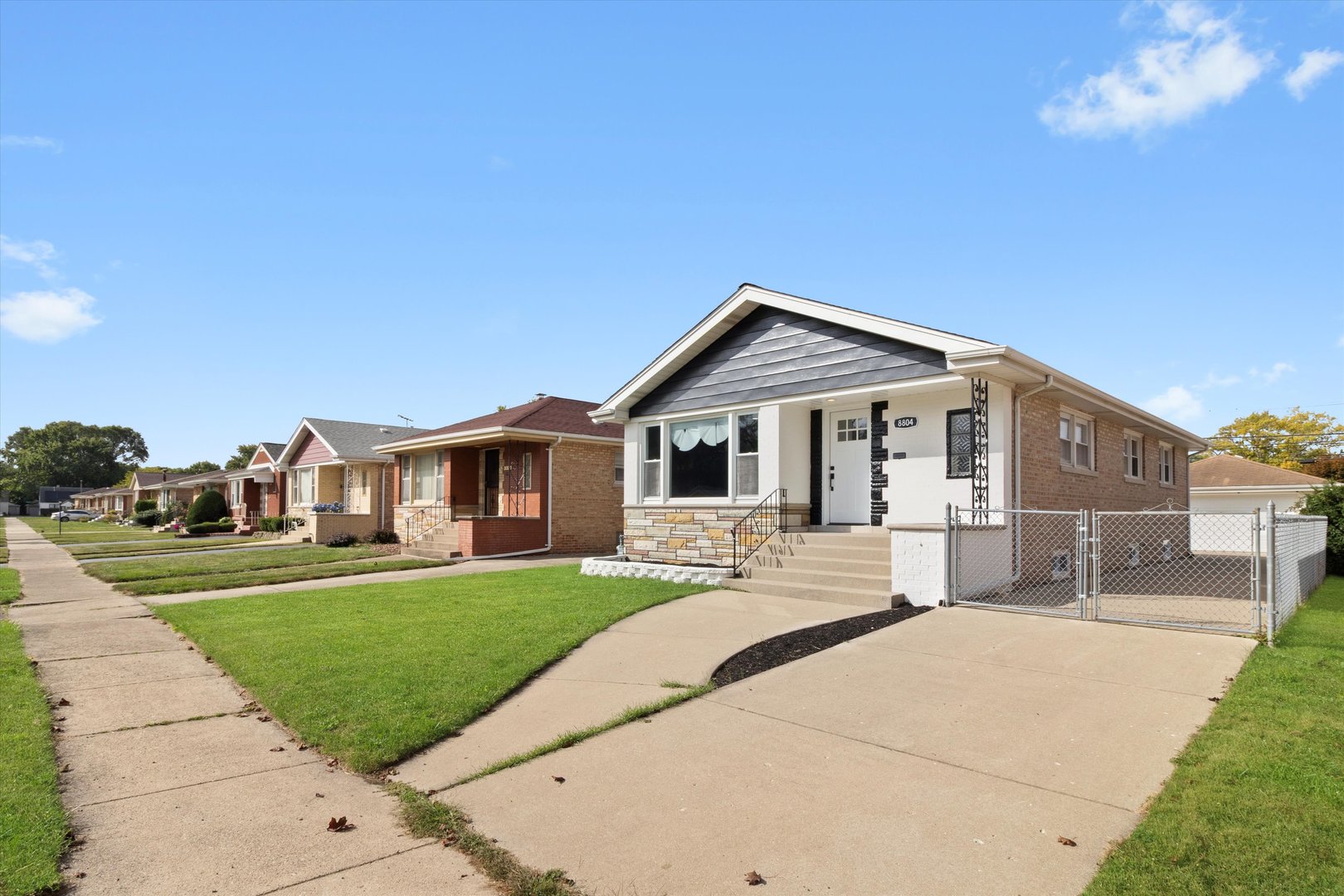 8804 S Fairfield Avenue