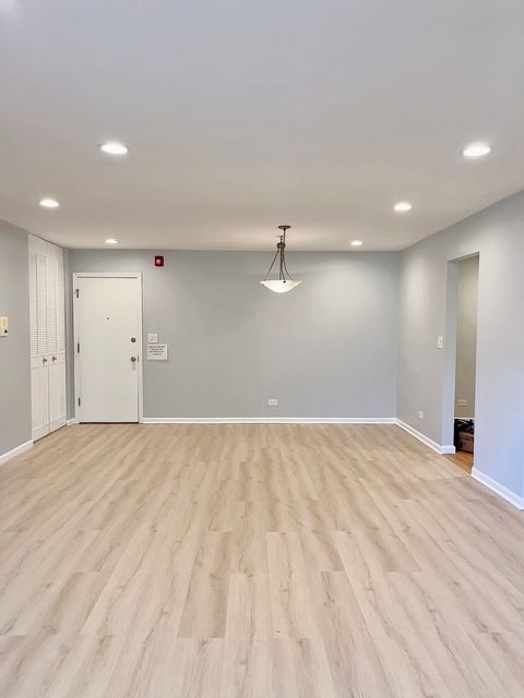 Tiny photo for 706 E Algonquin Road #204, Arlington Heights, IL 60005 (MLS # 12653333)