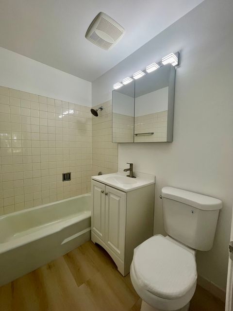 Tiny photo for 706 E Algonquin Road #204, Arlington Heights, IL 60005 (MLS # 12653333)