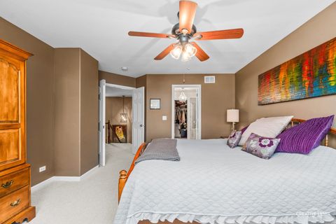 Tiny photo for 374 Wolcott Lane, Batavia, IL 60510 (MLS # 12664196)